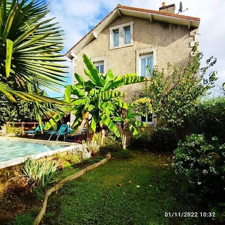 Maison De Famille A 佩里格 外观 照片